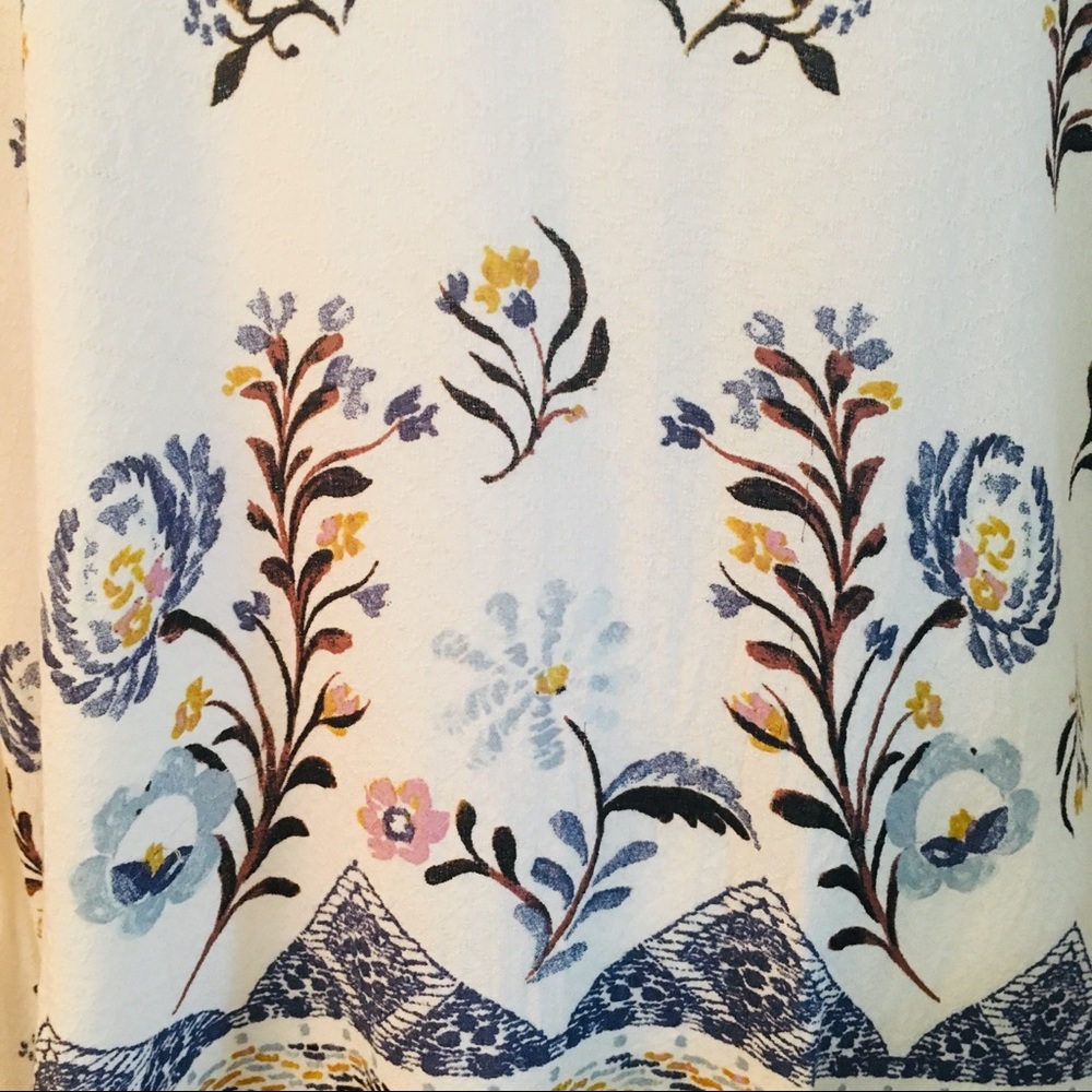 Kimchi Blue floral print top - Picture 7 of 8
